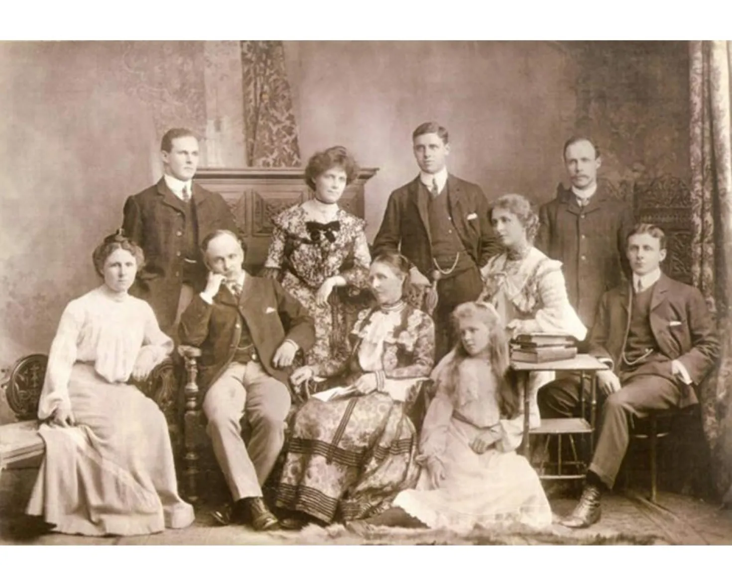 The Gardiner Family History image