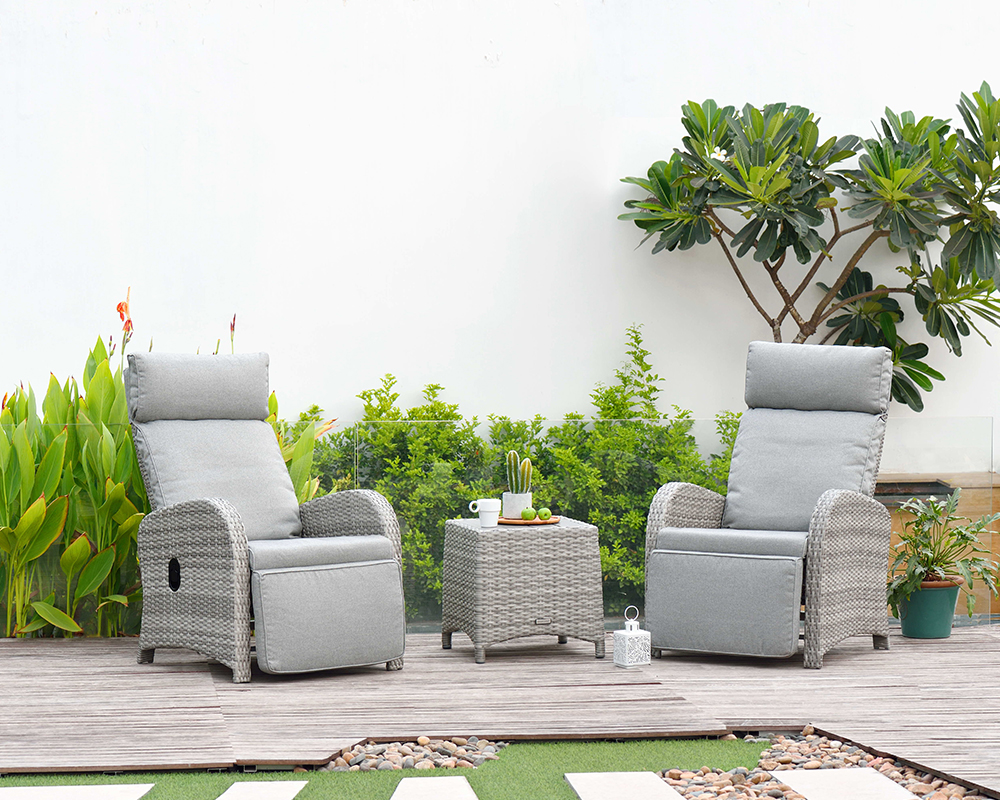 Chairs & Benches Gardiner Haskins