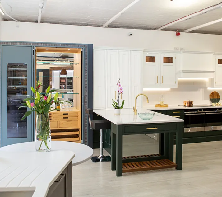 Fitted Kitchen Showroom in Bristol