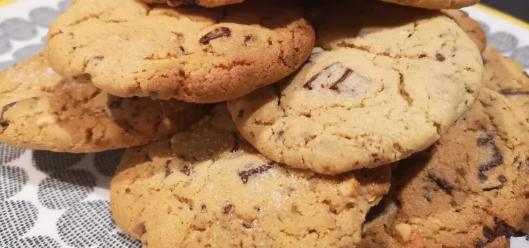 Briony's Peanut Butter, Chocolate and Fennel Cookies image