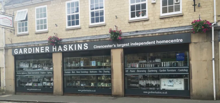 Customer Reviews of Gardiner Haskins Cirencester image