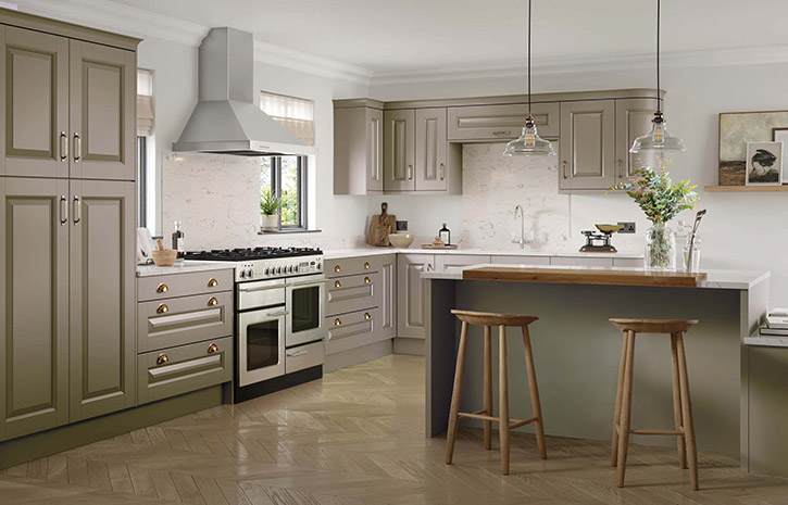 English Rose Kitchens English Rose Traditional Kitchens  image four