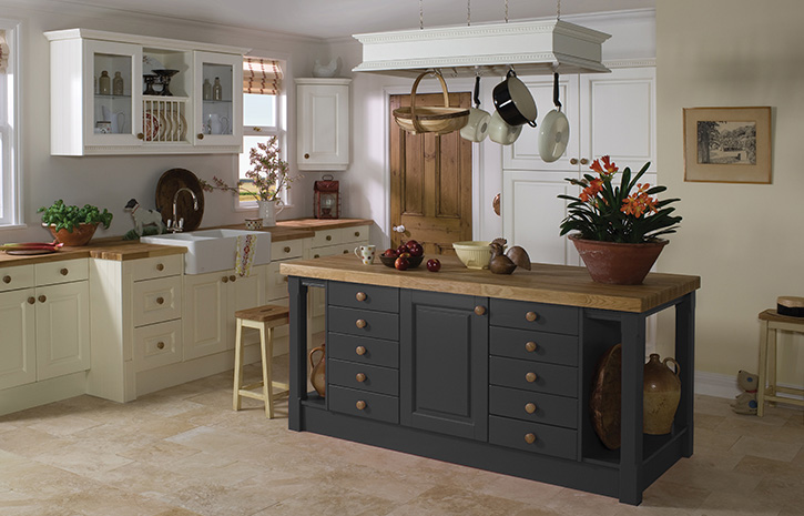 Crown Imperial Kitchens  Crown Imperial Traditional Kitchens image two