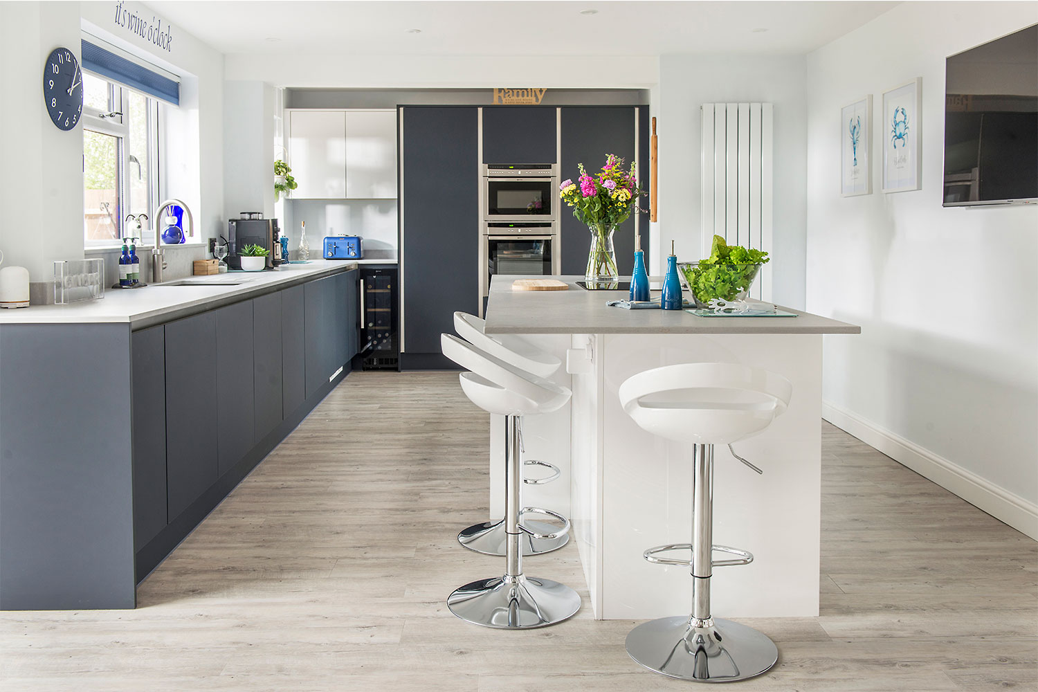Kitchen Case Study Fresh & Modern Handleless Kitchen