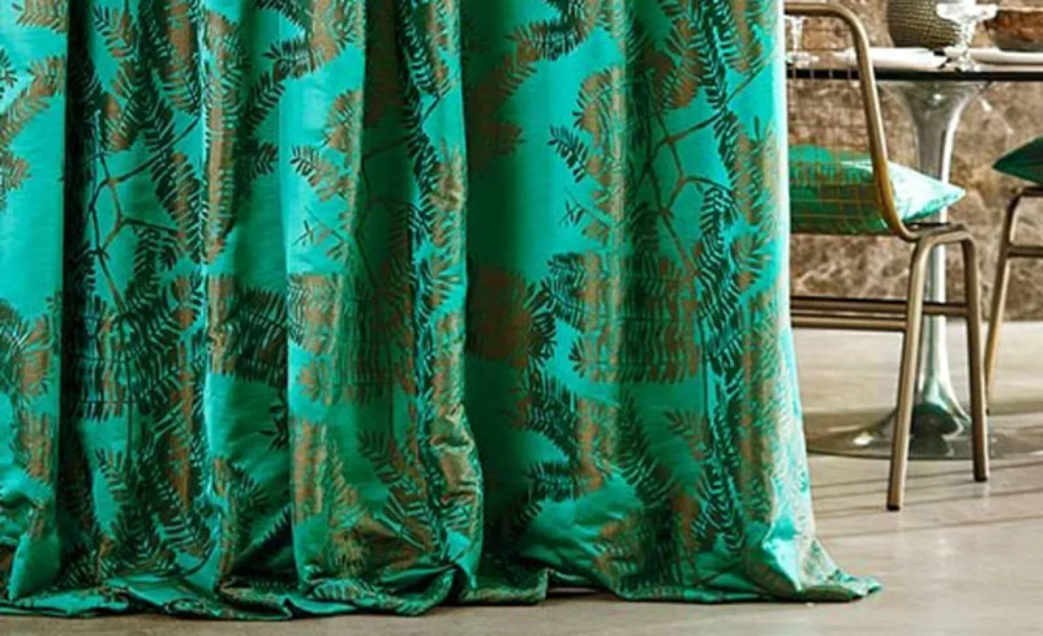 Choosing Linings For Your Custom Curtains image