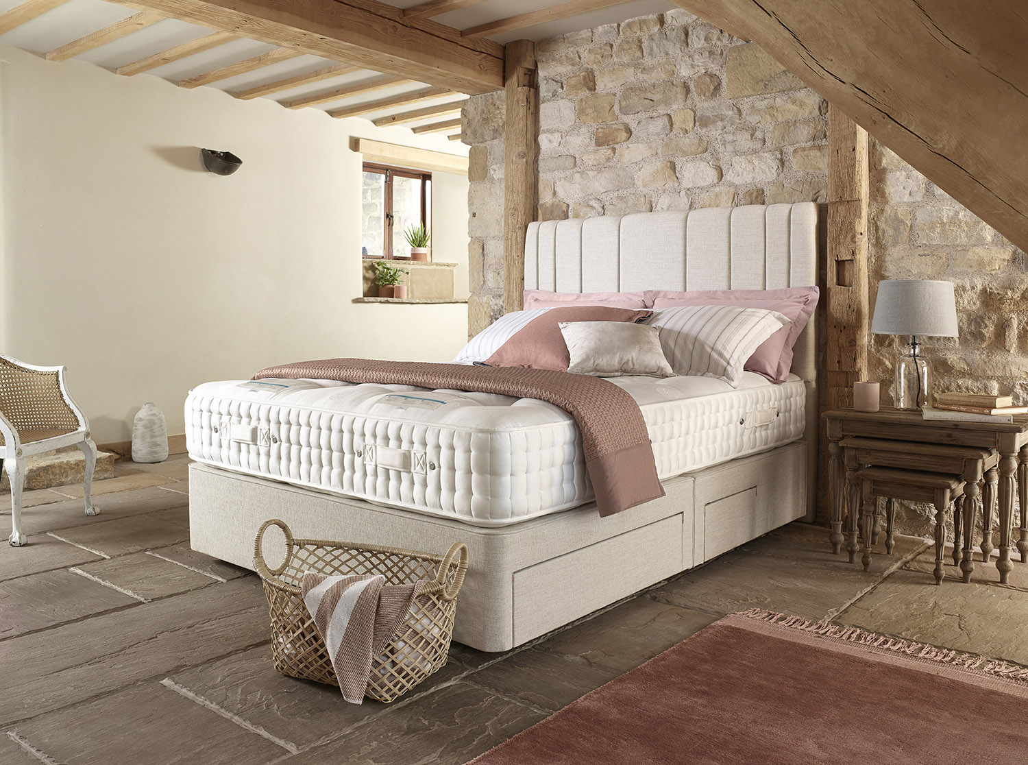 Harrison Hvar seasonal turn bed 