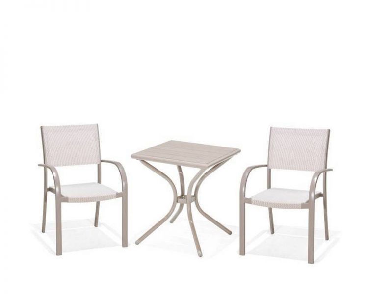 Garden Furniture in Cirencester | Gardiner Haskins