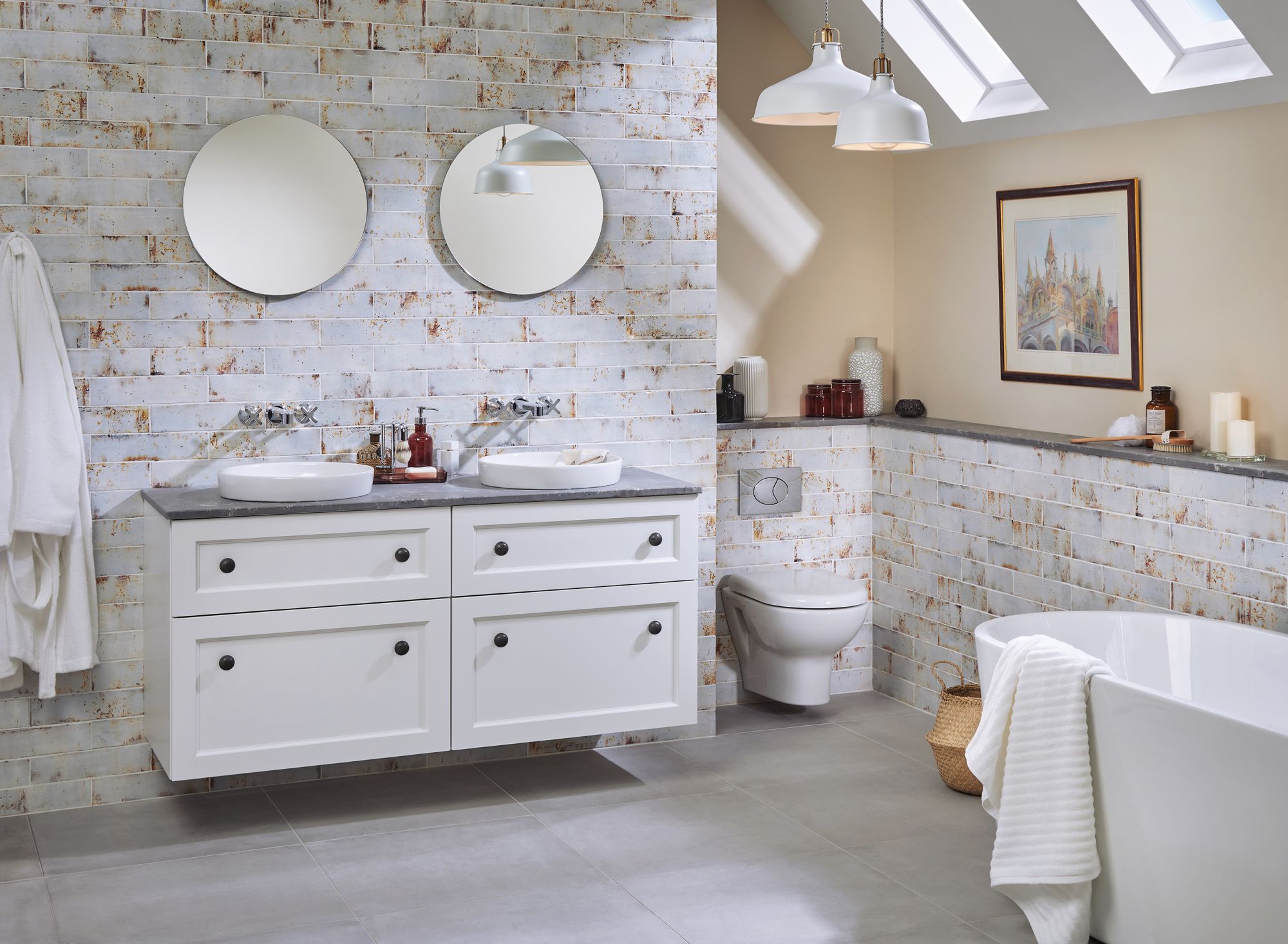 Vanity Hall bathroom furniture classic collection 