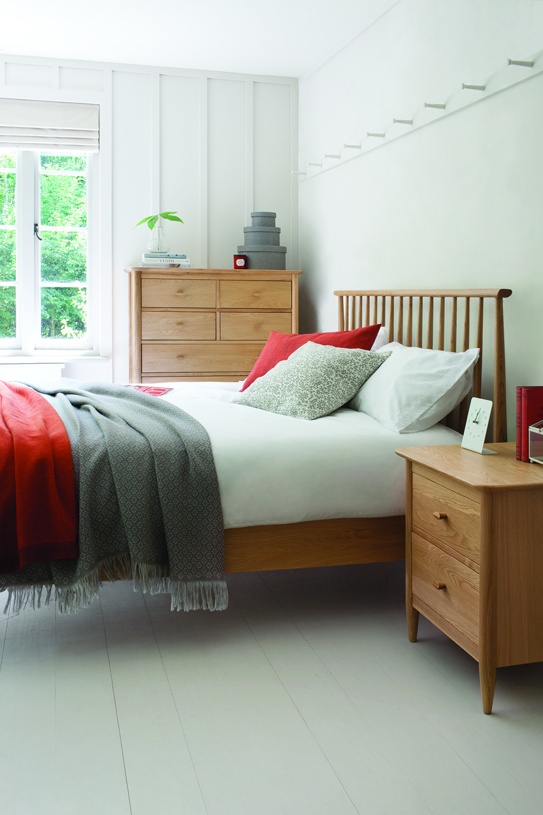 Ercol teramo double bed and bedside table