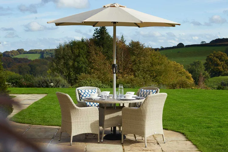 Bramblecrest Tetbury 110cm 4 Seater Dining Set with Parasol image